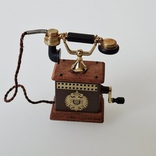 Bodo hennig telefon - hennig,