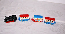Niedliche, bunte Eisenbahn