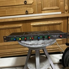 Aphex Aural Exciter Type B, 2
