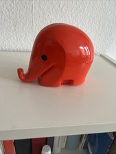 Drumbo Elefant Spardose, Dresdner Bank, Luigi Colani, Rot, 9x6x3,5cm