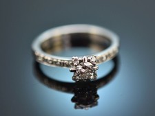 VINTAGE DIAMANT SOLITÄR VERLOBUNGS RING AUS WEISS GOLD 750 DIAMOND SOLITAIRE