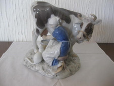 Bing & Gröndahl Axel Locher Porzellan Figur Milchmädchen Kuh und Katze TOP