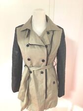 Trenchcoat AMISU ★ Damen Mantel Beige / Schwarz Kunstleder mit Gürtel ★ Gr. 36