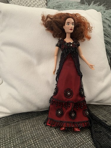 Vintage barbie collector doll - barbie,