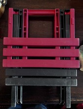 Platzsparender Klapphocker -