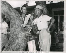 1958 Press Photo Don Essig &