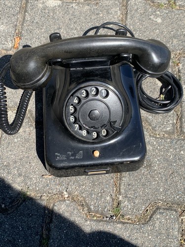 Altes w38 bakelit telefon - altes,