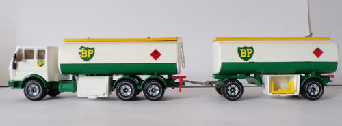 Siku mercedes benz tanker - mercedes-benz,