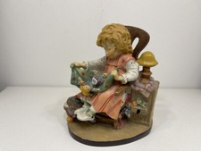 Dolfi Holz Figur "Mädchen mit