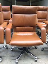 1 Vitra Imago Chefsessel von Mario Bellini Leder