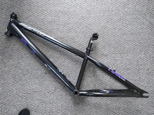 2008 dmr drohne - drohne, dirt