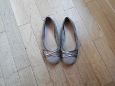 Schöne Mädchen S.OLIVER