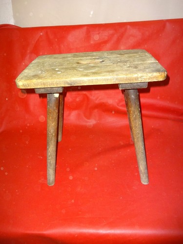 Antiker holz holzhocker - antiker,