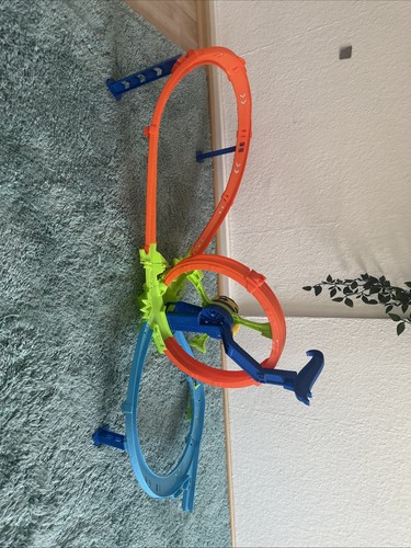 Hot wheels bahn - hot,