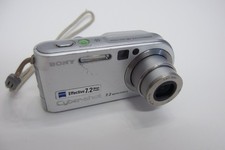 Sony Cyber-shot DSC-P200