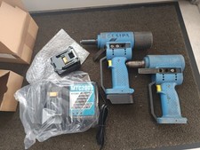 2x  Gesipa Akku Blindnietgerät AccuBird