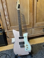 E Gitarre Semihollow  Custom Shop handbuilt Paragram Style Shellpink Milkpaint