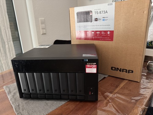 Qnap 873a bay nas - –, 32