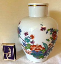 Vase; Deckelvase ?; Porzellan