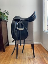 17" Prestige Dressage Saddle