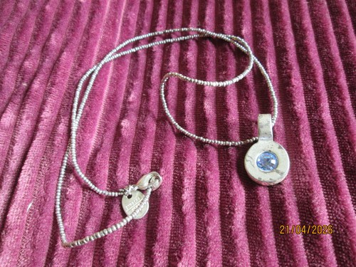 Silberfarbene kette mit - silberfarbene,