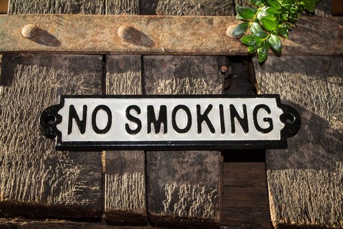 Nostalgisches schild no - schild, "no