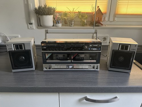 Aiwa w30 carrying component - aiwa,