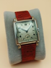 Girard-Perregaux Tank |