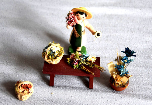 Holzfigur ulmik erzgebirge - holzfigur,,