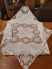Mitteldecke 82 cm - ×,