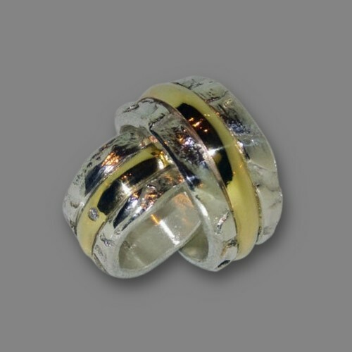 Breite eheringe aus - 7,