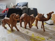 geschnitzte figuren holz tiere