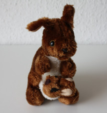 Känguru mit Baby , Kuscheltier, ca. 13 x 15 cm