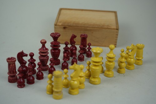 Sehr altes schachspiel - altes, /