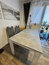 Esszimmergruppe 4 Stühle