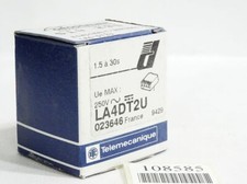 Telemecanique Elektronischer Verzögerer LA4DT2U 023646 1.5-30s / Neu OVP