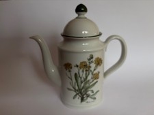 Neuwertige Kaffeekanne nebst