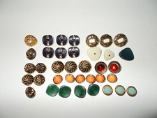 Knöpfe-Konvolut Blusen/Kleider Zierknopf Sammler 37 St. Vintage! 60er/70er Jahr 