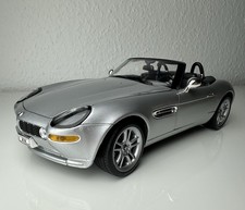 BMW Z8 Roadster 1:18 Maisto