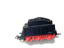 Märklin ho   FM800     --