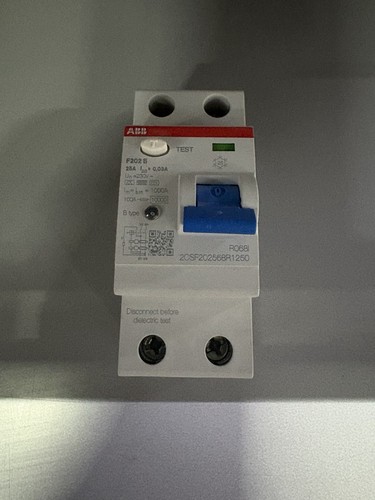 Abb f202b polig - f202b, 25a/0,03a