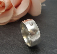 breiter Bandring Ring