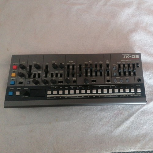 Roland boutique 08 - roland, jx-08