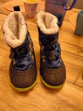 Winterboots 0Schneeboots Kinderschuhe schwarz blau Muster Größe 24/25 gefüttert