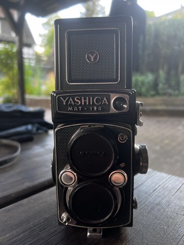 Yashica mat 124 - yashica,