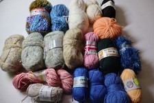 1kg Wollpaket verschiedene Materialien Wolle Wollreste siehe Bild Top Zustand