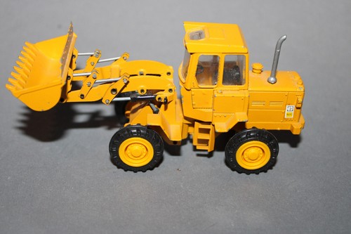 Gescha caterpillar cat - 1:50,
