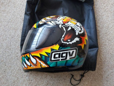 AGV  Motorradhelm  (Gr.60)  +  Motorrad-Handschuhe  --  Sehr Guter Zustand