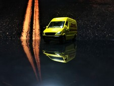 Siku 108 DHL Optik Postwagen