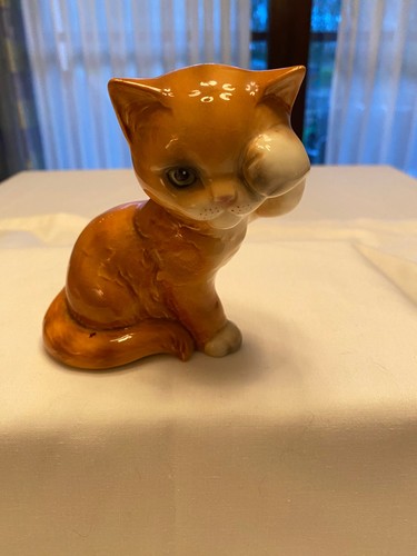 Porzellanfigur sitzende katze - porzellanfigur,
